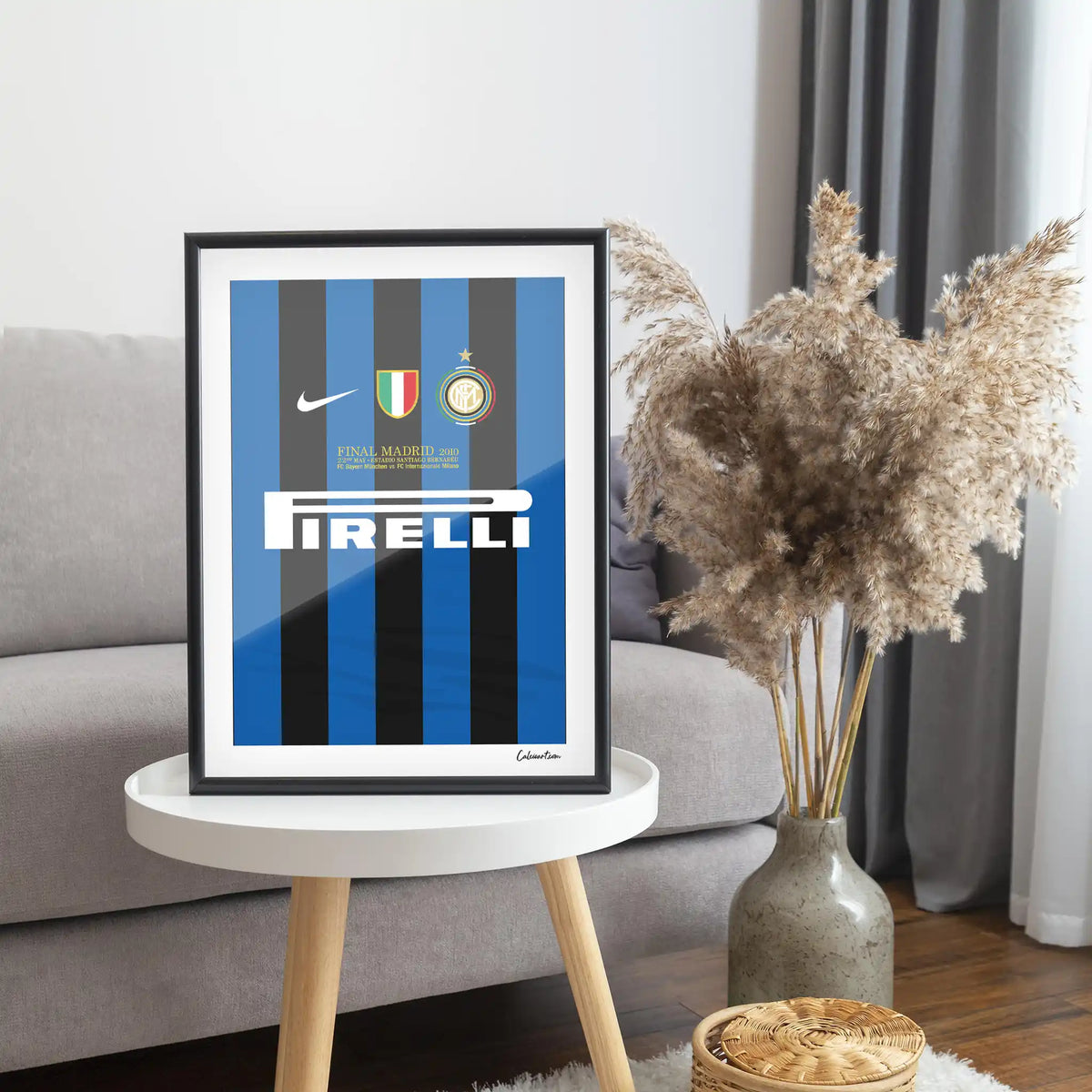 MAGLIA INTER - 2009/2010 - FINALE CHAMPIONS · poster in cornice, ambientazione 3