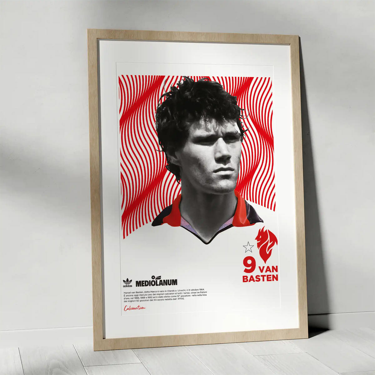 VAN BASTEN FIGURINA ANNI '80 · poster in cornice, ambientazione 1